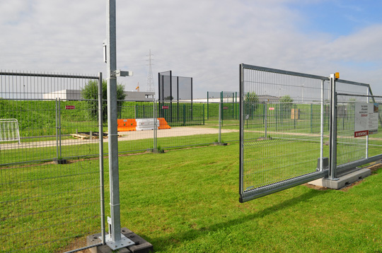 Przenośne systemy ogrodzeniowe Tempofor – budowa pod szczególnym nadzorem / zdjęcie nr: 3 Przenośne systemy ogrodzeniowe Tempofor – budowa pod szczególnym nadzorem / zdjęcie nr: 3