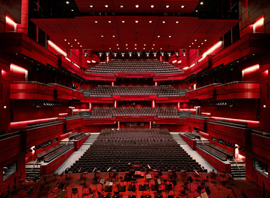 Harpa - Sala Koncertowa i Centrum Konferencyjne w Reykjaviku zwycięzcą Mies van der Rohe Awrad 2013 Harpa - Sala Koncertowa i Centrum Konferencyjne w Reykjaviku zwycięzcą Mies van der Rohe Awrad 2013