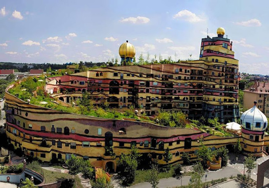 Bajkowy świat Hundertwassera Bajkowy świat Hundertwassera