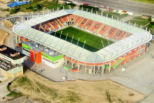 Najładniejsze polskie stadiony piłkarskie - TOP 10 / zdjęcie nr: 4 Najładniejsze polskie stadiony piłkarskie - TOP 10 / zdjęcie nr: 4