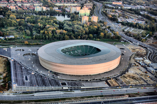 Najładniejsze polskie stadiony piłkarskie - TOP 10 / zdjęcie nr: 6 Najładniejsze polskie stadiony piłkarskie - TOP 10 / zdjęcie nr: 6