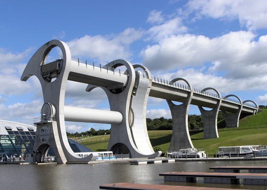 Falkirk Wheel - diabelski młyn z Falkirk / zdjęcie nr: 1 Falkirk Wheel - diabelski młyn z Falkirk / zdjęcie nr: 1