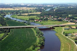 Budowa mostu nad Odrą Budowa mostu nad Odrą