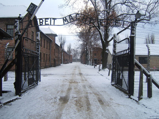 Niemieckie plany rozbudowy Auschwitz Niemieckie plany rozbudowy Auschwitz