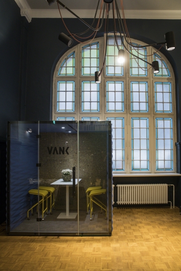 Prapremiera ekologicznego boksu akustycznego VANK WALL BOX w&nbsp;Berlinie / zdjęcie nr: 4