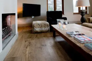 ORIGINAL CHAPEL MONASTERY | PODŁOGI DREWNIANE