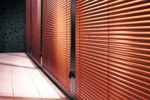 Żaluzje wewnętrzne