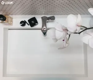 Umywalka na wymiar z blatem i szafką | LUXUM